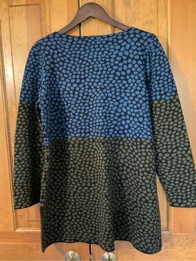 OLEANA NWOT Scandinavian Silk & Wool Patterned Tunic Sweater in Blue and Olive.